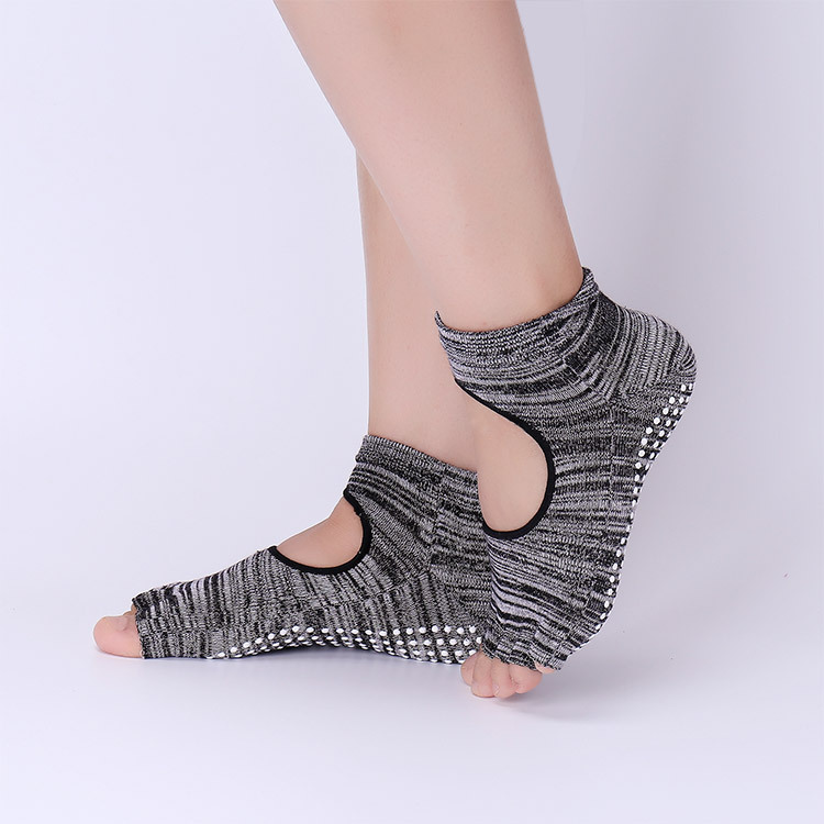 Non-Slip Yoga Socks with Grips - Pilates Yoga Grip Socks 리뷰 및 가격