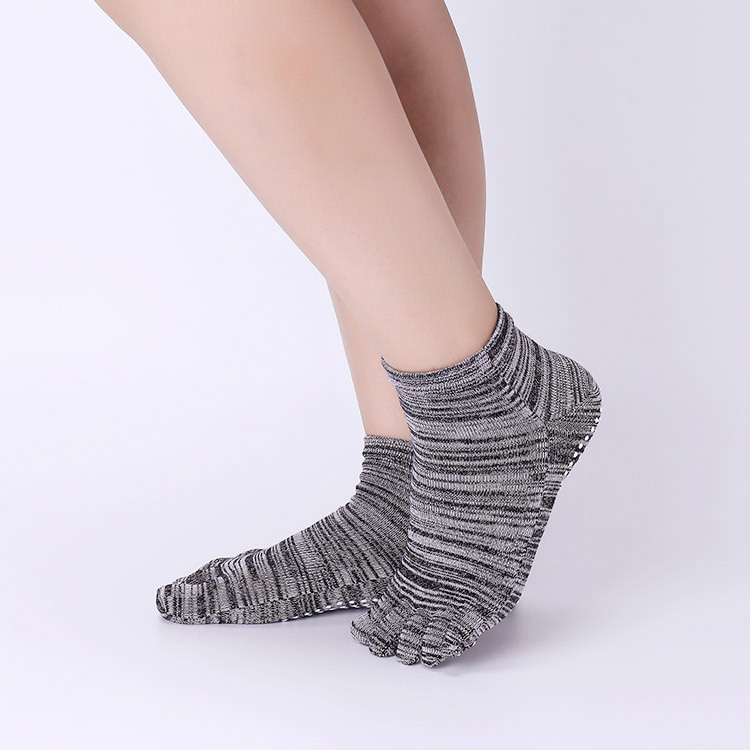 Non-Slip Yoga Socks with Grips - Pilates Yoga Grip Socks 리뷰 및 가격