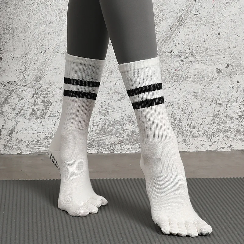 2 pairs of yoga socks, medium  - Pilates Yoga Sport 리뷰 및 가격